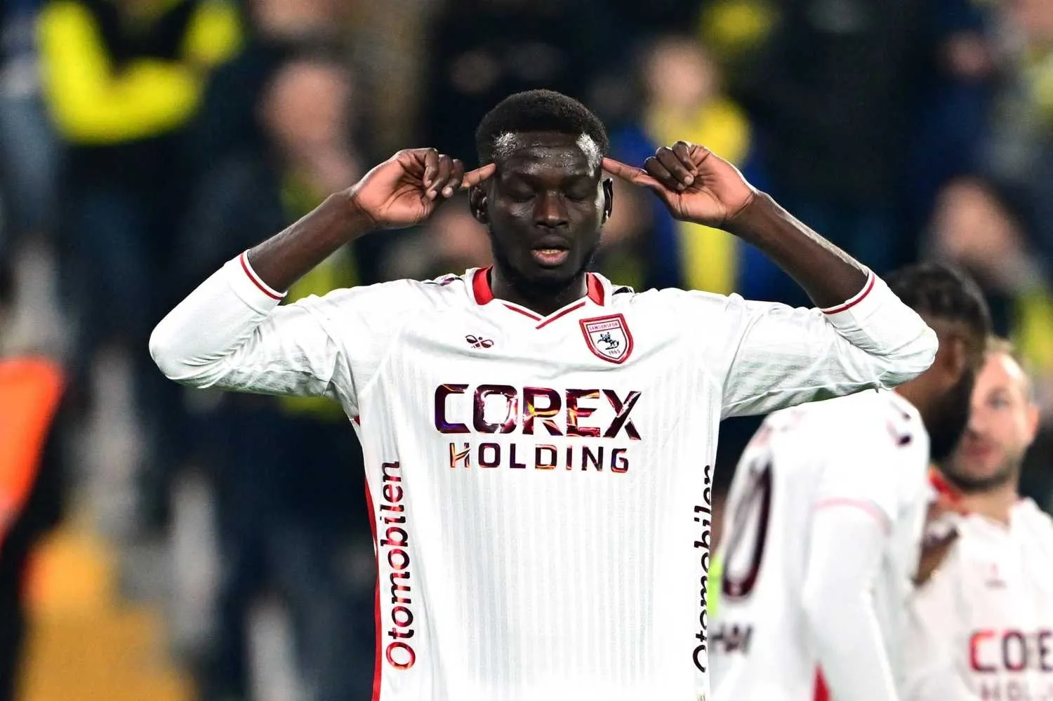 Samsunspor'da Marius Mouandilmadji, Olympiakos'a transfer oldu!
