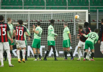 Hakan frikikten attı Milan turu garantiledi
