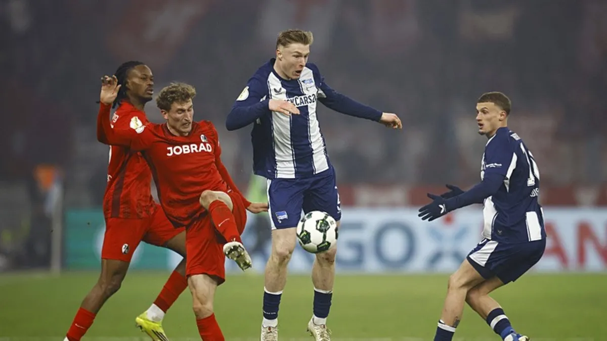 Freiburg Hertha Berlin'i penaltılarda geçti!