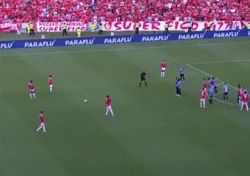 Eski F.Bahçeli Valencia'dan füze! İzleyin...