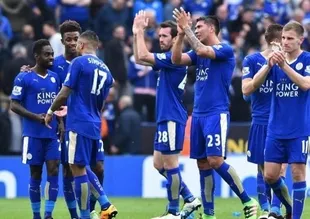 Leicester City şampiyon oldu!