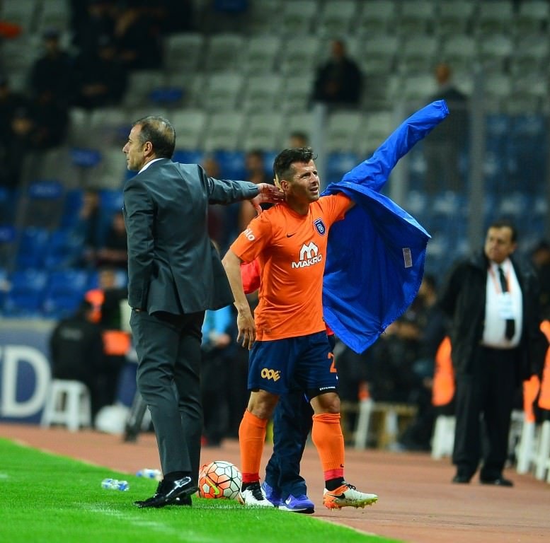 Emre Belözoğlu’ndan Galatasaray açıklaması