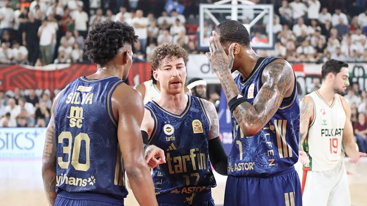 İzmir'de zafer Fenerbahçe Tarfin'in!