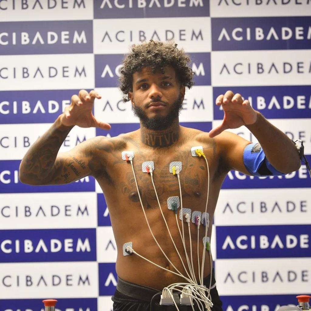 Valentin Rosier resmen Beşiktaş'ta - 1