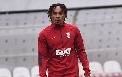 Galatasaray’a Sacha Boey’dan kötü haber!