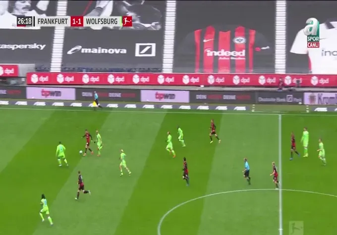 GOL | Eintracht Frankfurt 2 - 1 Wolfsburg