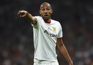 Roma Nzonzi'yi açıkladı