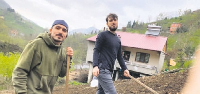 Omur Tarlada Ekim Yapti Aspor