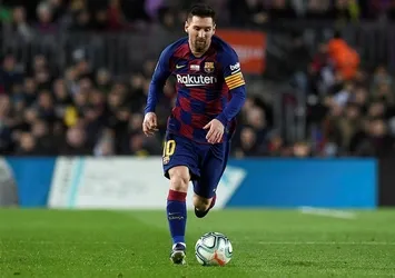 Messi, CR7’yi solladı