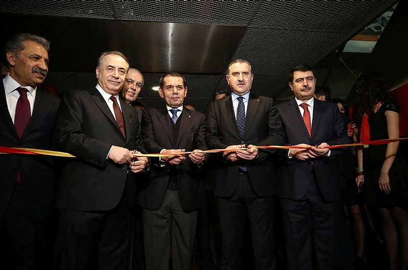 Galatasaray’da cevap bekleyen sorular
