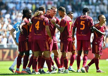 Roma derbide galip!