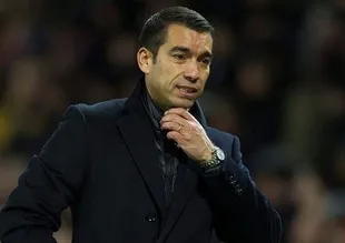 Bronckhorst: Fenerbahçe'yi yeneceğiz