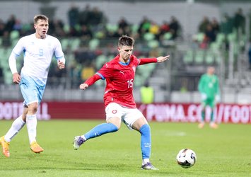 Beşiktaş'a Çekyalı orta saha!