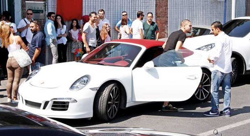 Asena istedi, Caner Erkin aldı