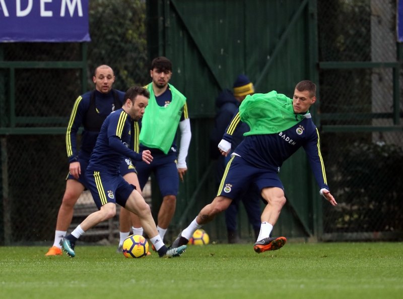 Başakşehir'den Fenerbahçe'ye şok! - Sayfa 1 - Fenerbahçe ...