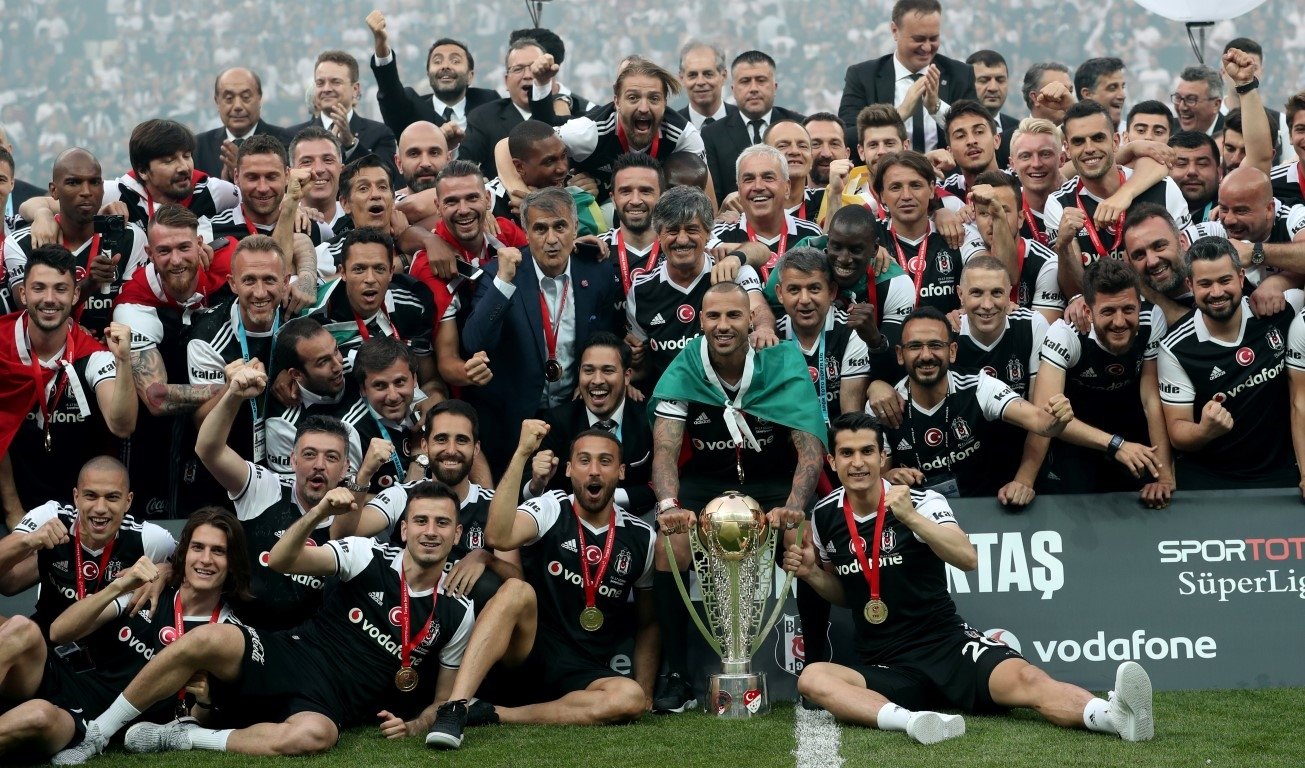 Beşiktaş, şampiyonluk kupasını aldı