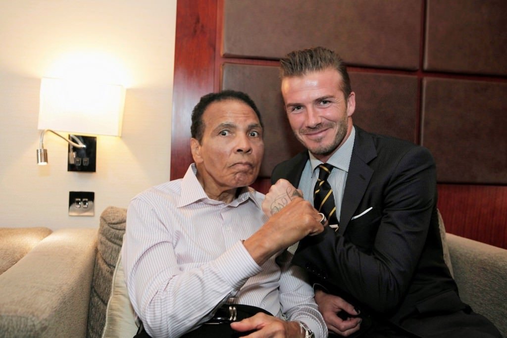 Efsanevi boksör Muhammed Ali hayatını kaybetti