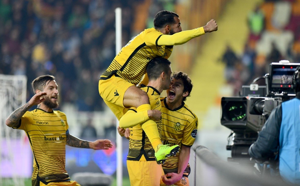 5-0’lık yenilgi hüngür hüngür ağlattı