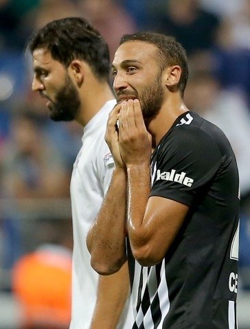 Cenk Tosun kararını verdi! İngiltere’ye transfer olacak mı?