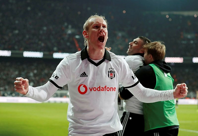 Beşiktaş’a yeni yıldızları Vida getirecek!