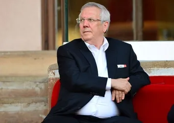 Aziz Yıldırım'dan Hakan Dinçay'a veda