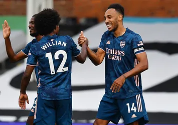 Willian şov yaptı Arsenal kazandı!