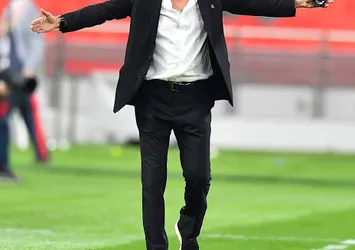 F.Bahçe'nin listesindeydi! 1 yıllık imzayı attı...