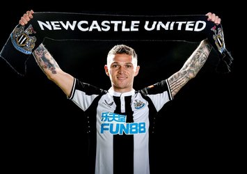 Newcastle United Trippier transferini açıkladı