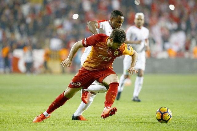 Süper Lig’de kim, ne kadar kazanıyor? İşte maaşlar...