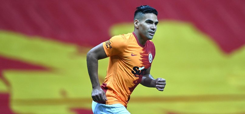 Balotelli Falcao'dan iyi oyuncu
