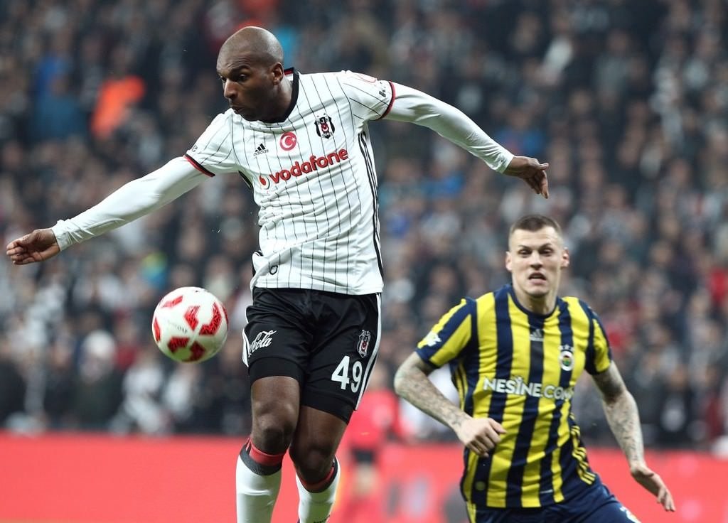 Beşiktaş-Fenerbahçe karşılaşmasından kareler