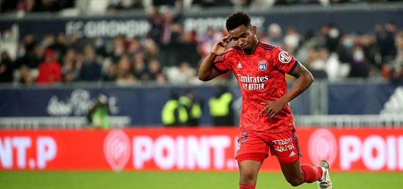 Galatasaray'a Lyon'dan 1 transfer daha: Thiago Mendes!