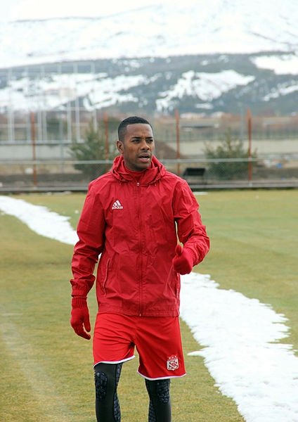 Robinho ilk antrenmanına çıktı