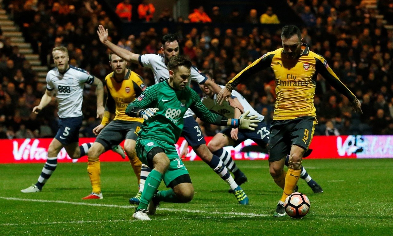 Fenerbahçe’den Lucas Perez seferi