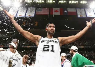 Spurs, Duncan'ın formasını emekliye ayırıyor