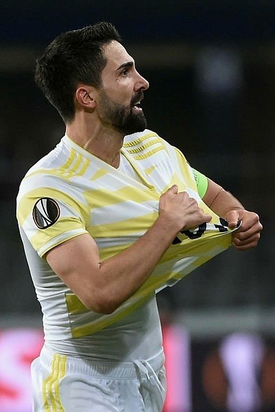 Fenerbahçe’de yıldız isim kadro dışı!