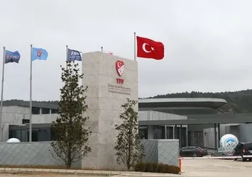 PFDK'dan Beşiktaş ve G.Saray'a cezaası!