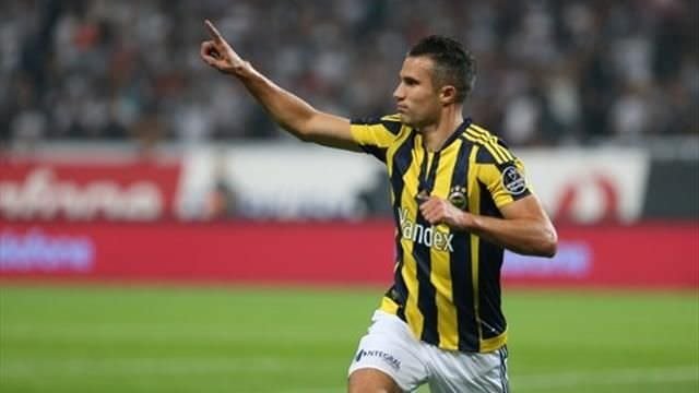 Van Persie: Bu sezon da Fenerbahçe’deyim