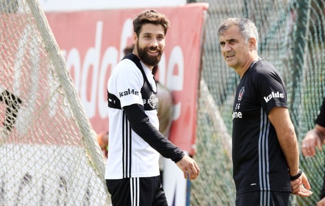 Türkiye’nin en çok kazanan futbolcuları