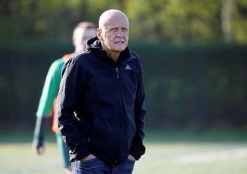 Collina'dan Halil Umut Meler'e destek!