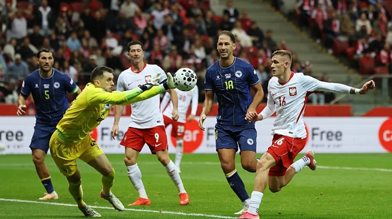Polonya evinde Bosna ile berabere kaldı!