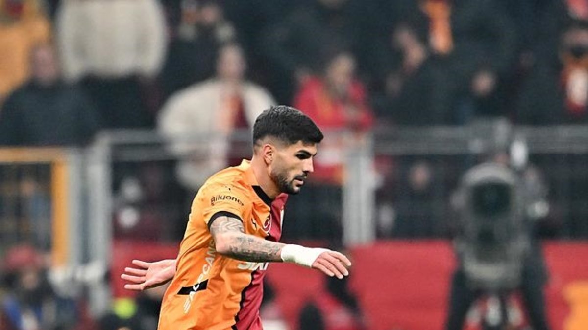 Galatasaray'da 2 yıldız sakatlandı! Galatasaray'da 2 yıldız sakatlandı!