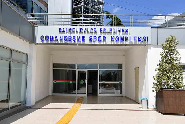Rıza Kayaalp'in adı spor kompleksine verilecek - 1