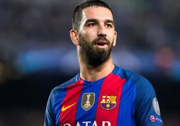 Arda Turan resmi hesabından duyurdu!