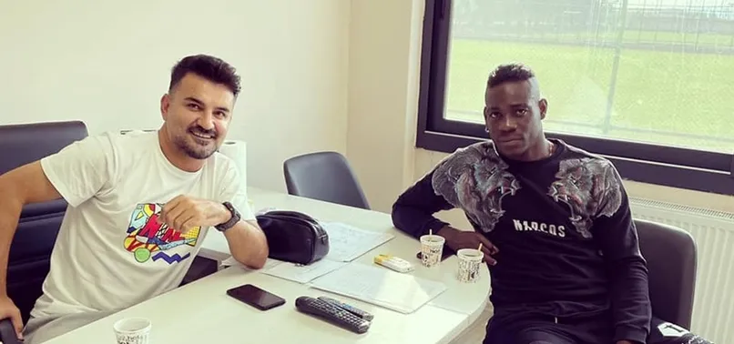 Mario Balotelli'den Menemenspor'a ziyaret!