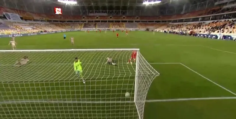 Yeni Malatyaspor Fenerbahçe maçında Fofana savunmayı çaresiz bıraktı! 80 metre top sürdü ve... - 2