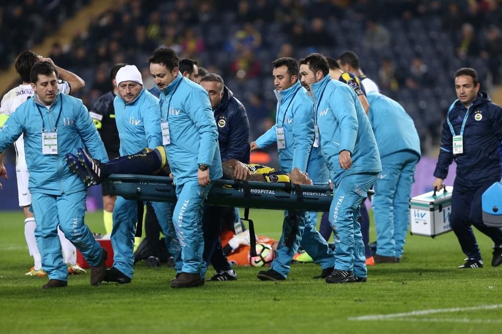 Fenerbahçe-Atiker Konyaspor karşılaşmasından kareler