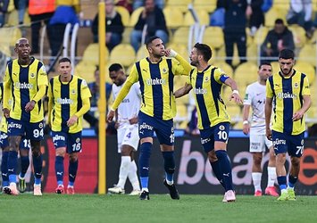 F.Bahçe'de yaprak dökümü!