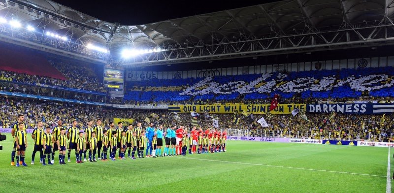 Fenerbahçe - Benfica maçından görüntüler