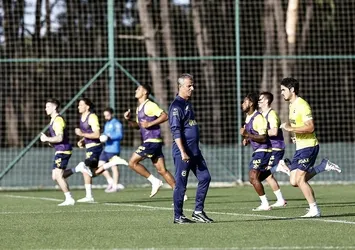 F.Bahçe'de Antalyaspor maçı mesaisi